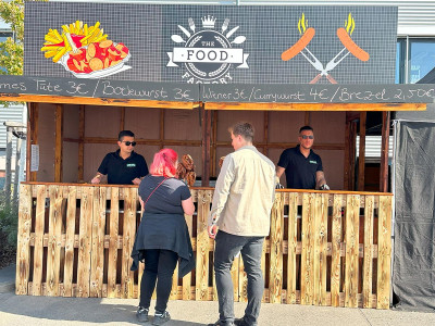 Mobiler Currywurst Stand