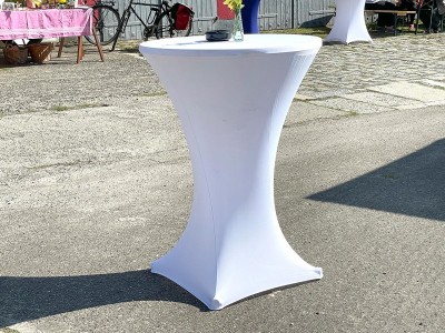 weiße Stehtischhusse in Stretch