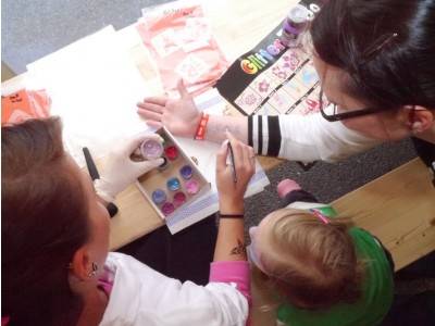 Glitzer Tattoo Kinderanimation