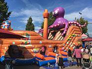 Hüpfburg Festival in Berlin