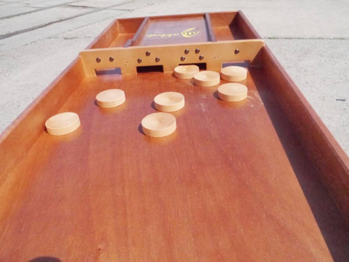 Shuffleboard mieten | BERLIN | Shuffleboard Verleih.